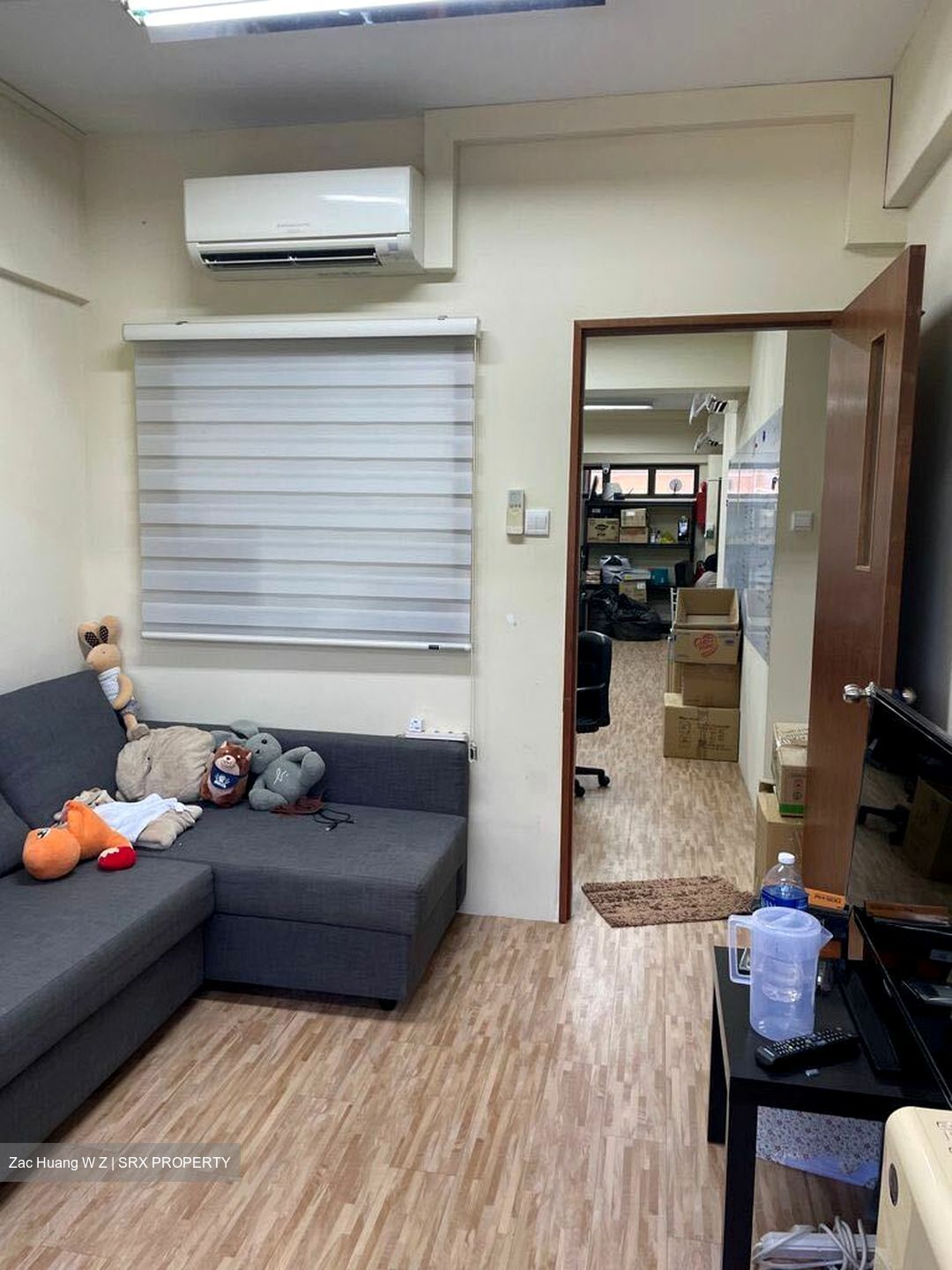 Tampines Street 21 (D18), Office #558644781